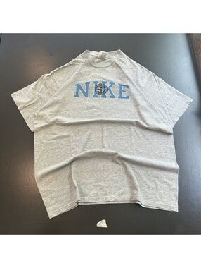 Nike Performance Athletics Grey T-Shirt Size Large